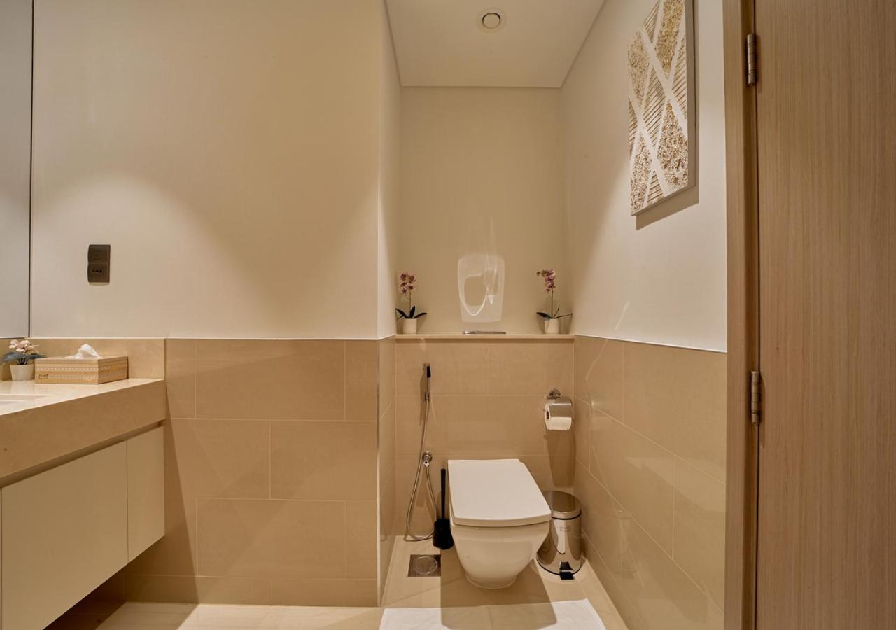 Majestic Act One 2br 37th Floor- Downtown- Boulevard View Dubai