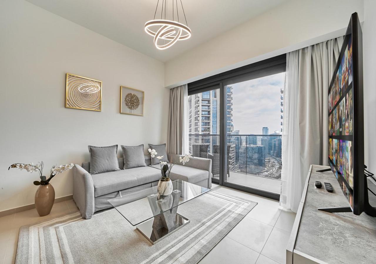 Majestic Act One 2br 37th Floor- Downtown- Boulevard View Dubai