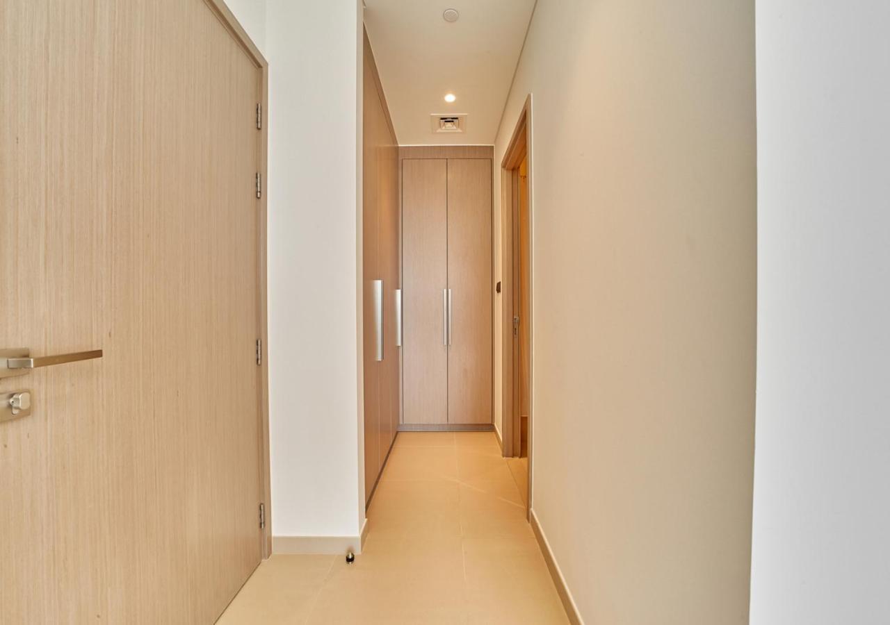 Majestic Act One 2br 37th Floor- Downtown- Boulevard View Apartment