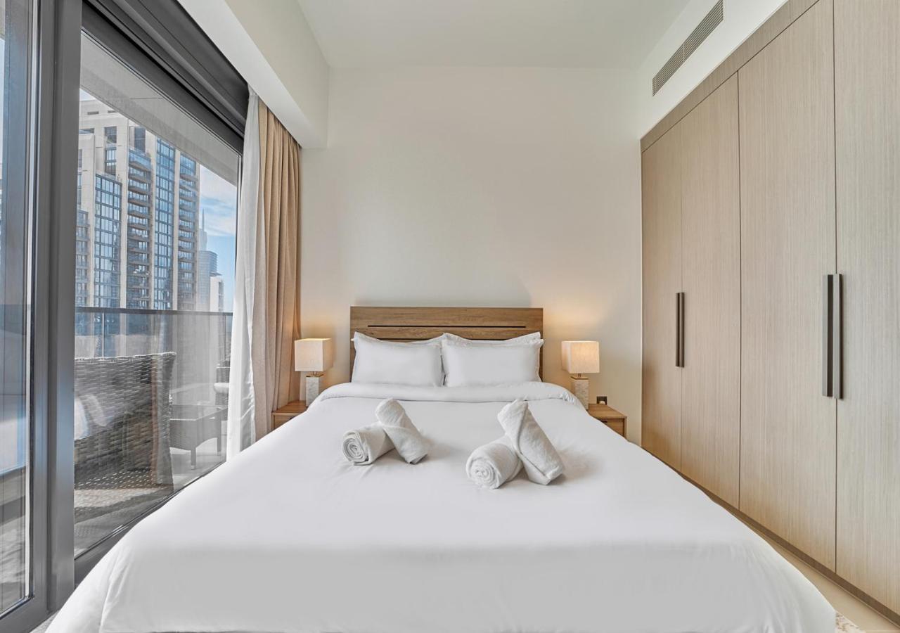 Majestic Act One 2br 37th Floor- Downtown- Boulevard View *