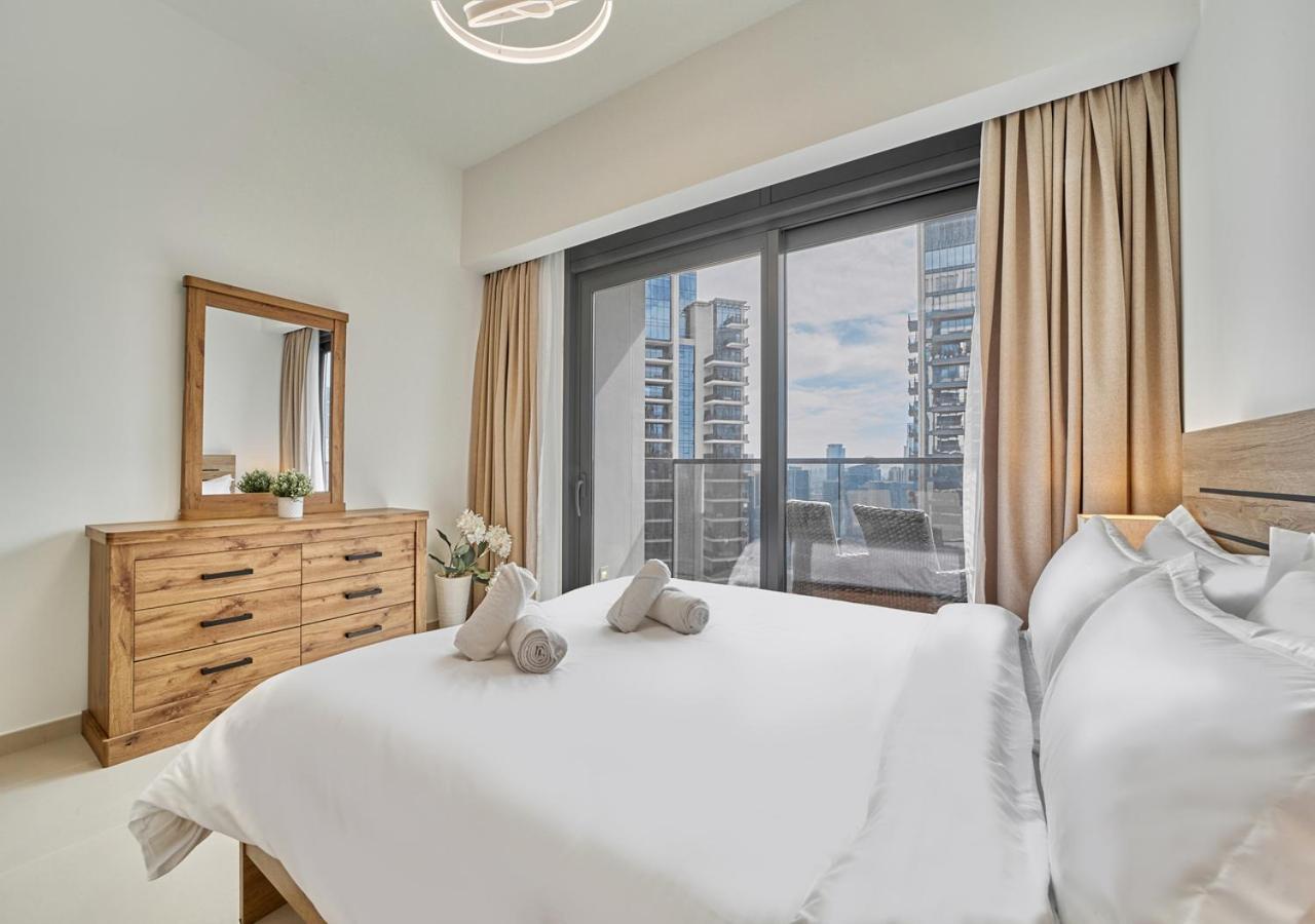 Apartment Majestic Act One 2br 37th Floor- Downtown- Boulevard View Dubai