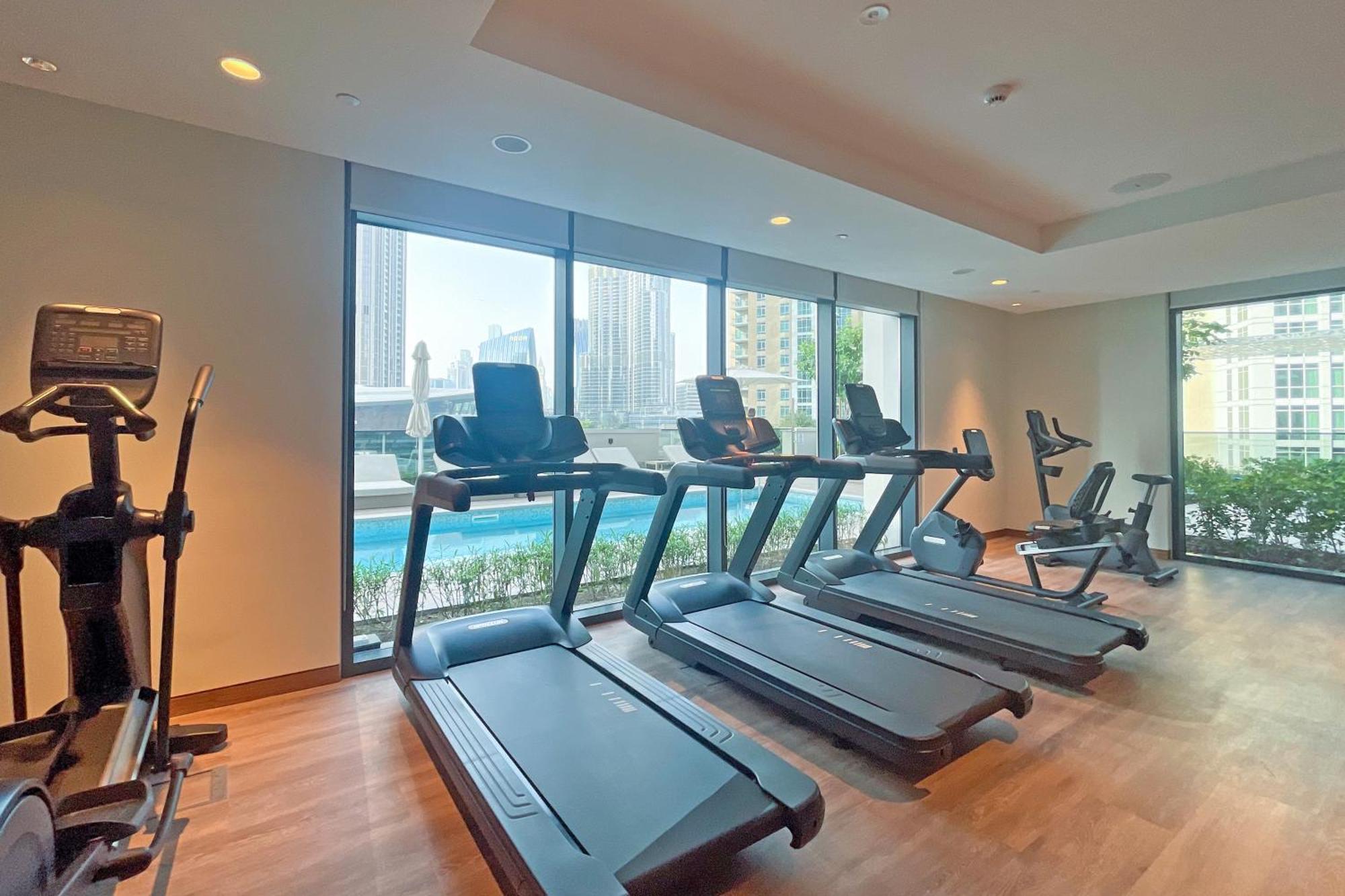 Majestic Act One 2br 37th Floor- Downtown- Boulevard View
