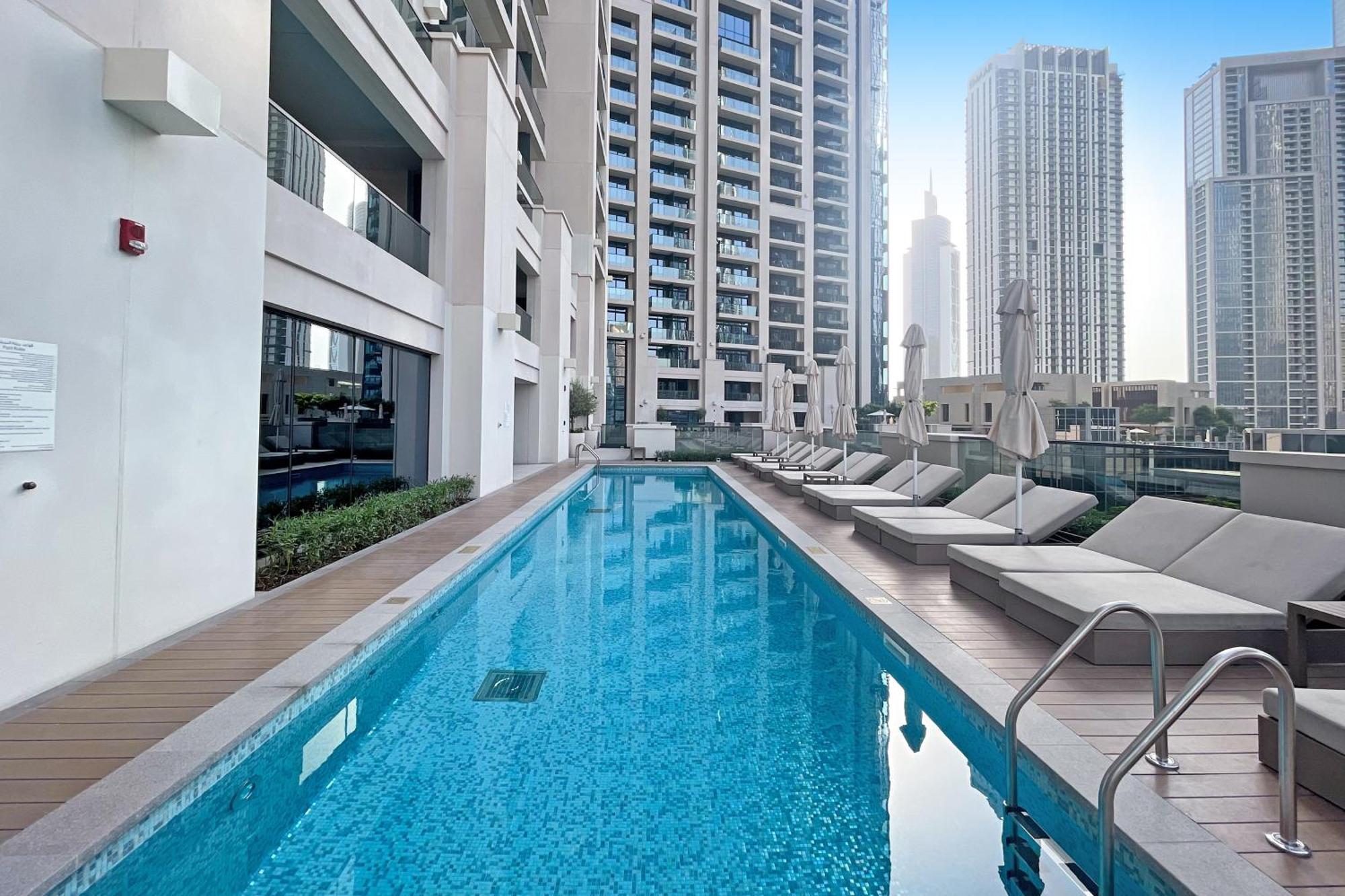 Majestic Act One 2br 37th Floor- Downtown- Boulevard View